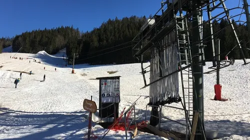 La neige et le soleil encore au rendez-vous dans le Jura 